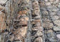 Trois hautes cages de mur de Gabion de zinc tissées par torsion
