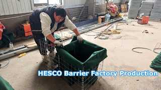 Processus de fabrication des barrières défensives HESCO | Des matières premières au produit fini