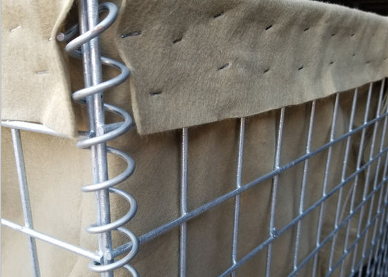 Géotextile galvanisé de Bastion Military Barrier 300gsm de barrière de Hesco de fil d'acier