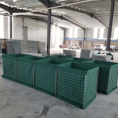 Barrière de défense galvanisée Galfan soudé Gabion revêtu de tissu géotextile pour le contrôle des inondations