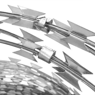 En acier inoxydable Concertina Razor Barbed Wire Pour la ferme prison clôture de sécurité