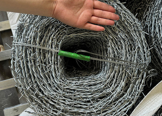 Anti-escalade Anti-vol Anti-rouille Sécurité fil barbelé corde épineuse Ferme d'élevage
