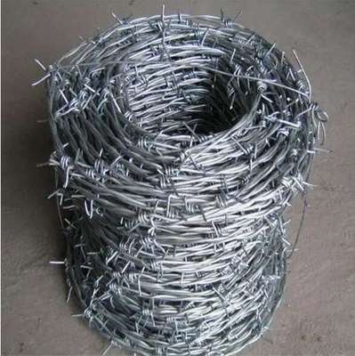 Fil barbelé de 125 mètres avec 14 mètres barbelés de 4 points prison haute sécurité fil barbelé clôture fil barbelé prix au Bangladesh galvanisé