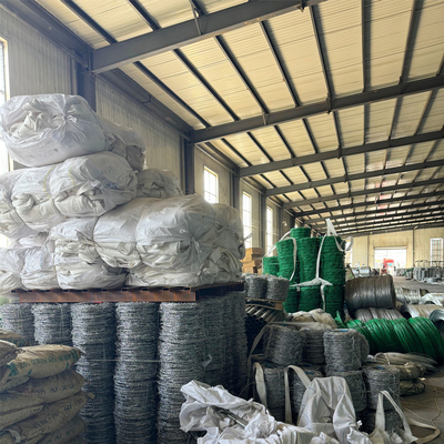 Protection de la sécurité galvanisée corde à épine PVC enduit fil barbelé filet de clôture en stock livraison rapide