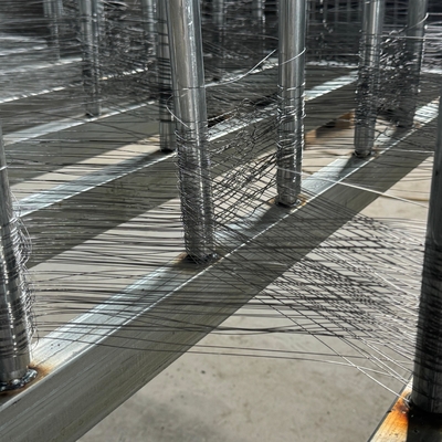 Réseau d'emballage de voies de chars galvanisées à haute teneur en zinc Putanka Réseau d'obstacle de chars de défense des frontières Réseau de fil de fer de barrière antichars