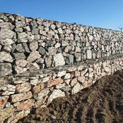Sous l'eau de mer utilisant les paniers tordus de Gabion de fil le PVC a enduit 2x1x1 M