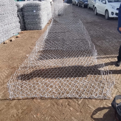 la taille de 2.5mm 6*2*0.3m a galvanisé les cages en acier pour la double torsion de pierres
