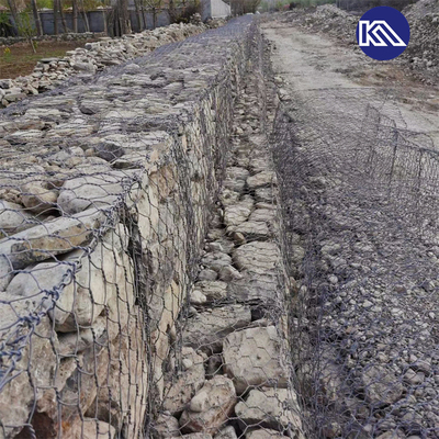 paniers de 60*80mm Gabion galvanisés pour zinguer le grillage hexagonal enduit de Gabion