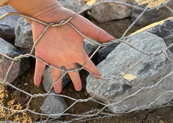Diamètre 2,7 mm Forage galvanisé en gabion Taille 60x80 mm