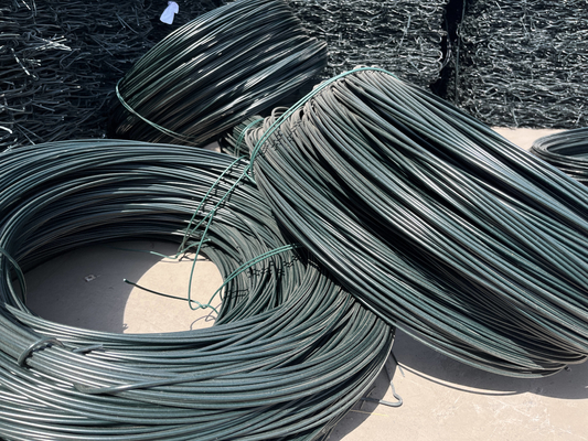 Noir Durable 2.7 mm Boîte en gabion Résistance à la traction 380-400mpa Muro de retenue