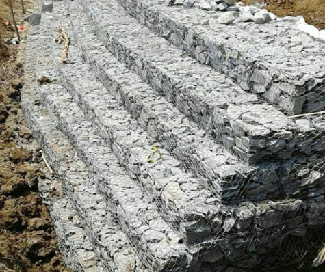 Boîte de panier en gabion Cage en pierre Fermeture à voile Muro de protection de la rive de la rivière en gabion tissé 2*1*1m 3*1*0.5m 400*100*100mm Fil de gabion