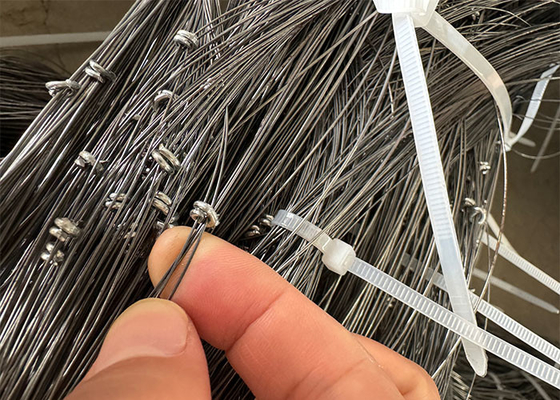 Dispositif de protection contre les déchets