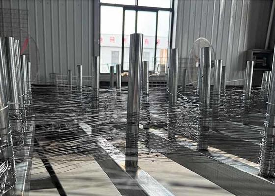 Réservoirs d'obstacles de faible visibilité Fil galvanisé Réseau de barrière de réservoir