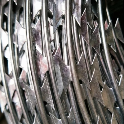 BTO-22 Concertina fil électrique galvanisé Nigeria rasoir fil barbelé rasoir fil prix par rouleau