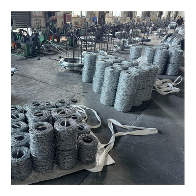 Prix d'usine Fil barbelé galvanisé pour clôture Fil barbelé