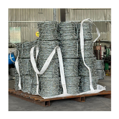 Coil de fil barbelé galvanisé traditionnel 400M 500M 50Kg par rouleau d'acier de 5 mm de diamètre pour clôture et protection