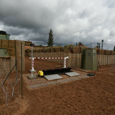Défense du périmètre balistique Protection de la protection de la sécurité Barrière de fortification de 5 mm Fil bastion de mur de gabion Sable rempli pour les inondations Mur de retenue