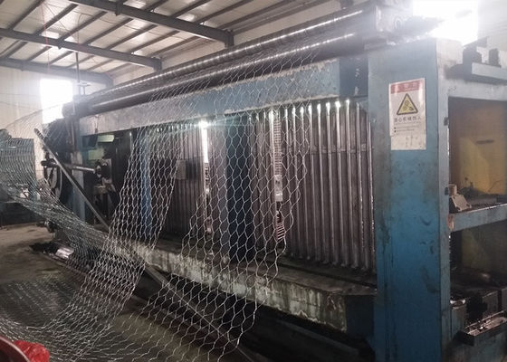 Cage murale en gabon de qualité supérieure 80x100 mm à double treillis métallique tordu ≥ 300 g/m2