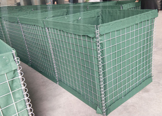 le géotextile du vert 300g a rayé le grillage défensif de la barrière 4.0mm de Hesco