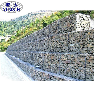 La double pierre galvanisée par paniers de Gabion de fil tordue par 3.9mm a rempli cages empêchant la rupture de roche