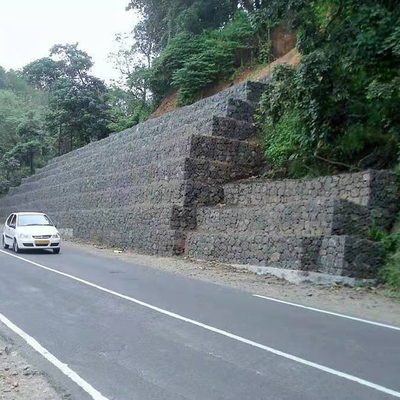 Les paniers antirouille imperméables de mur de Gabion ont galvanisé 2 * 1 * 1 M